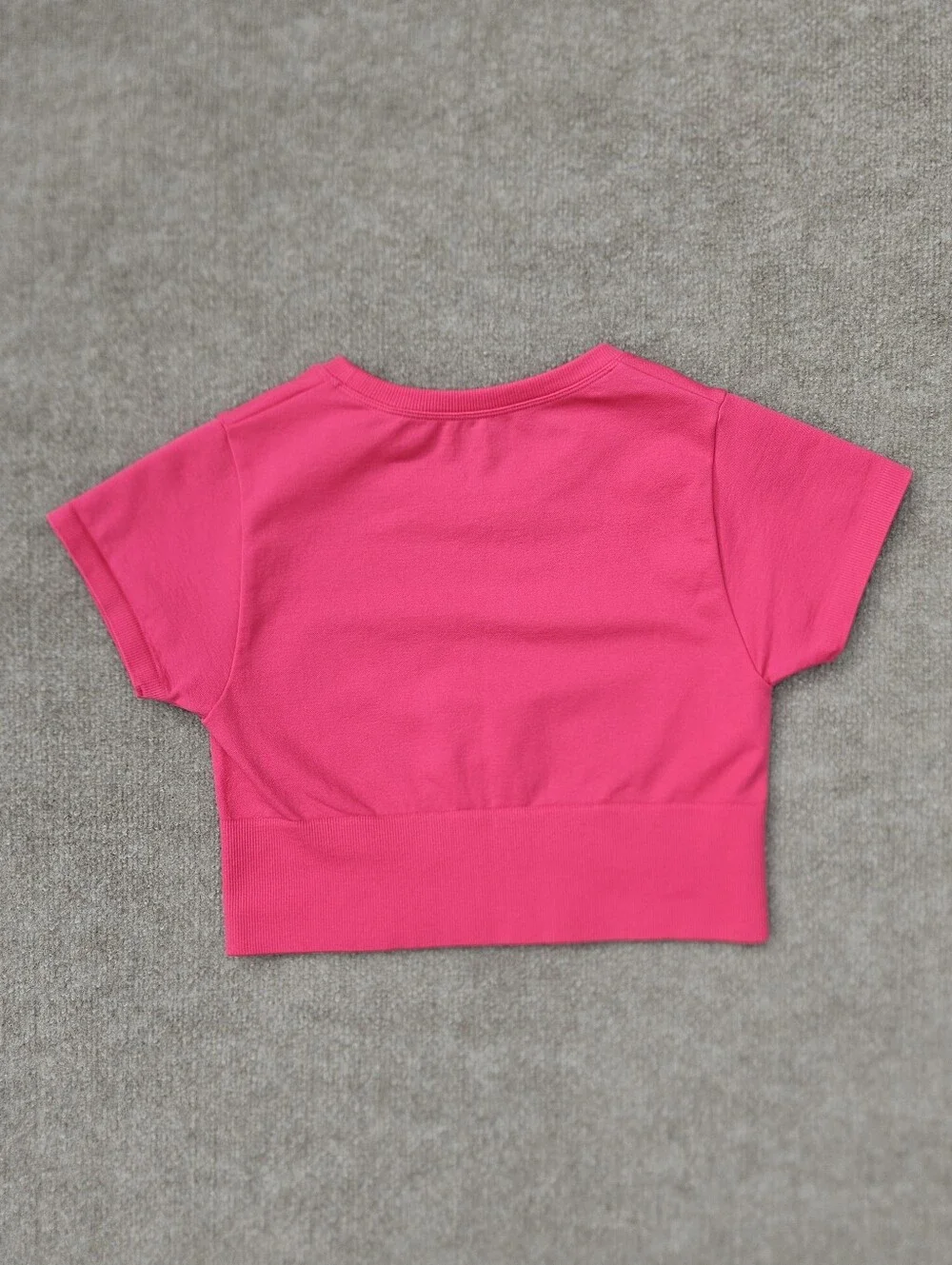 Offline by Aerie Seamless Workout Crop Top Size Small Short Sleeve Bright Pink - Picture 11 of 12